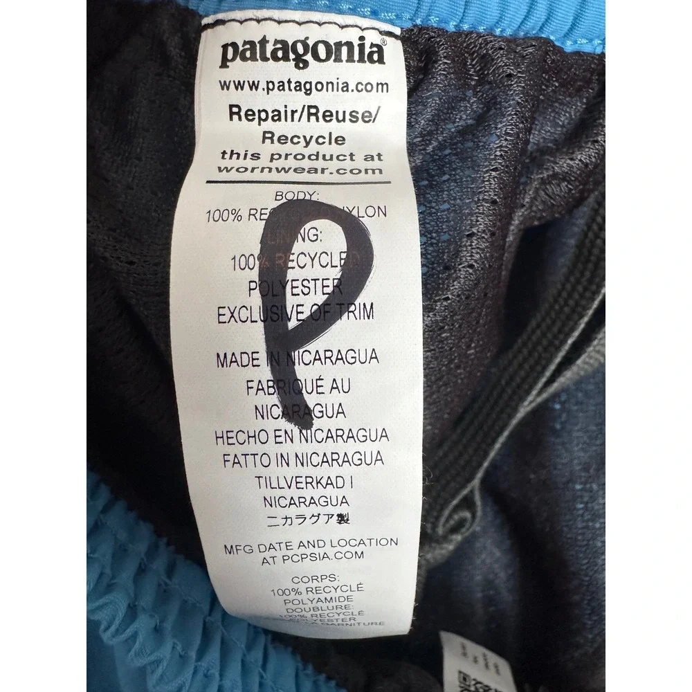 Patagonia dive into